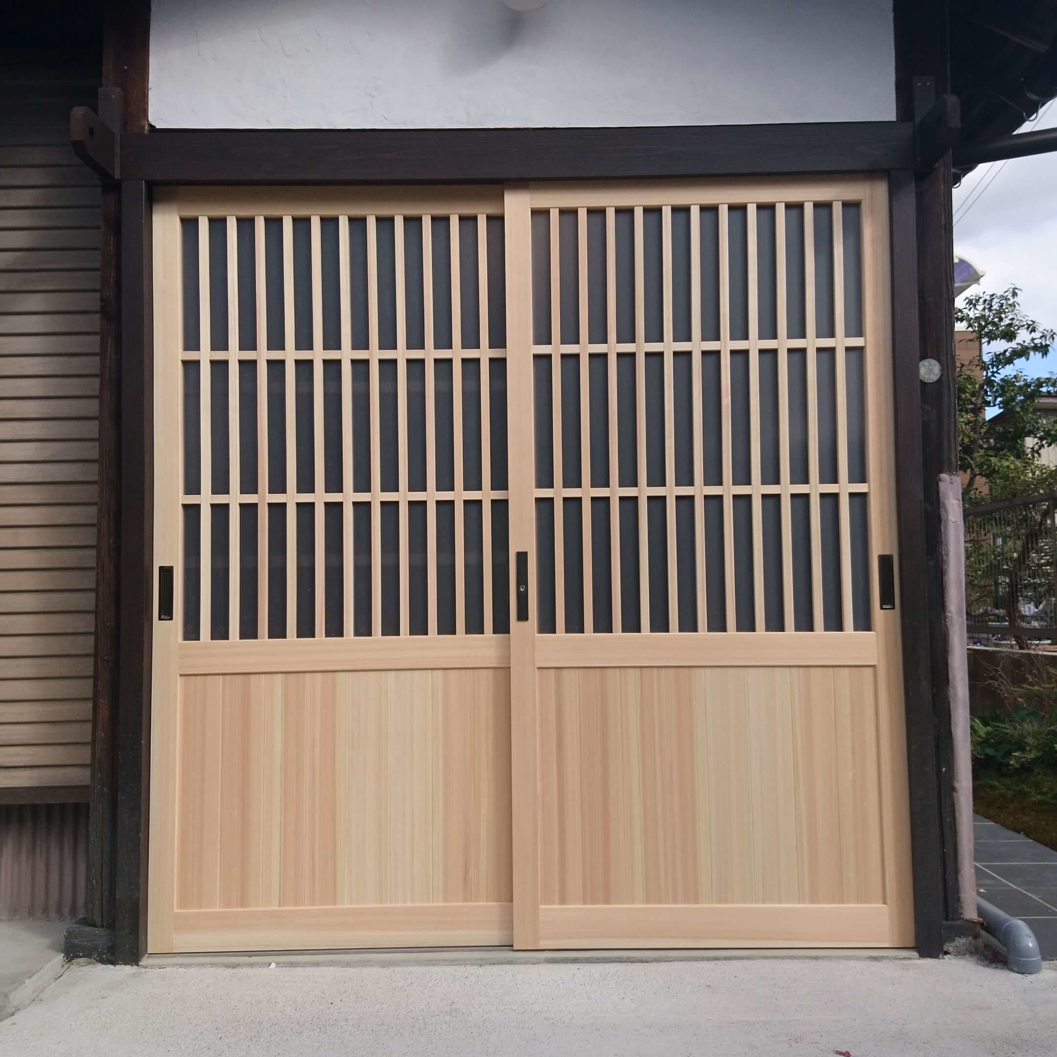 玄関扉の新調 名古屋市中区 | 玄関扉の新調なら建具修理の窓口名古屋市中区