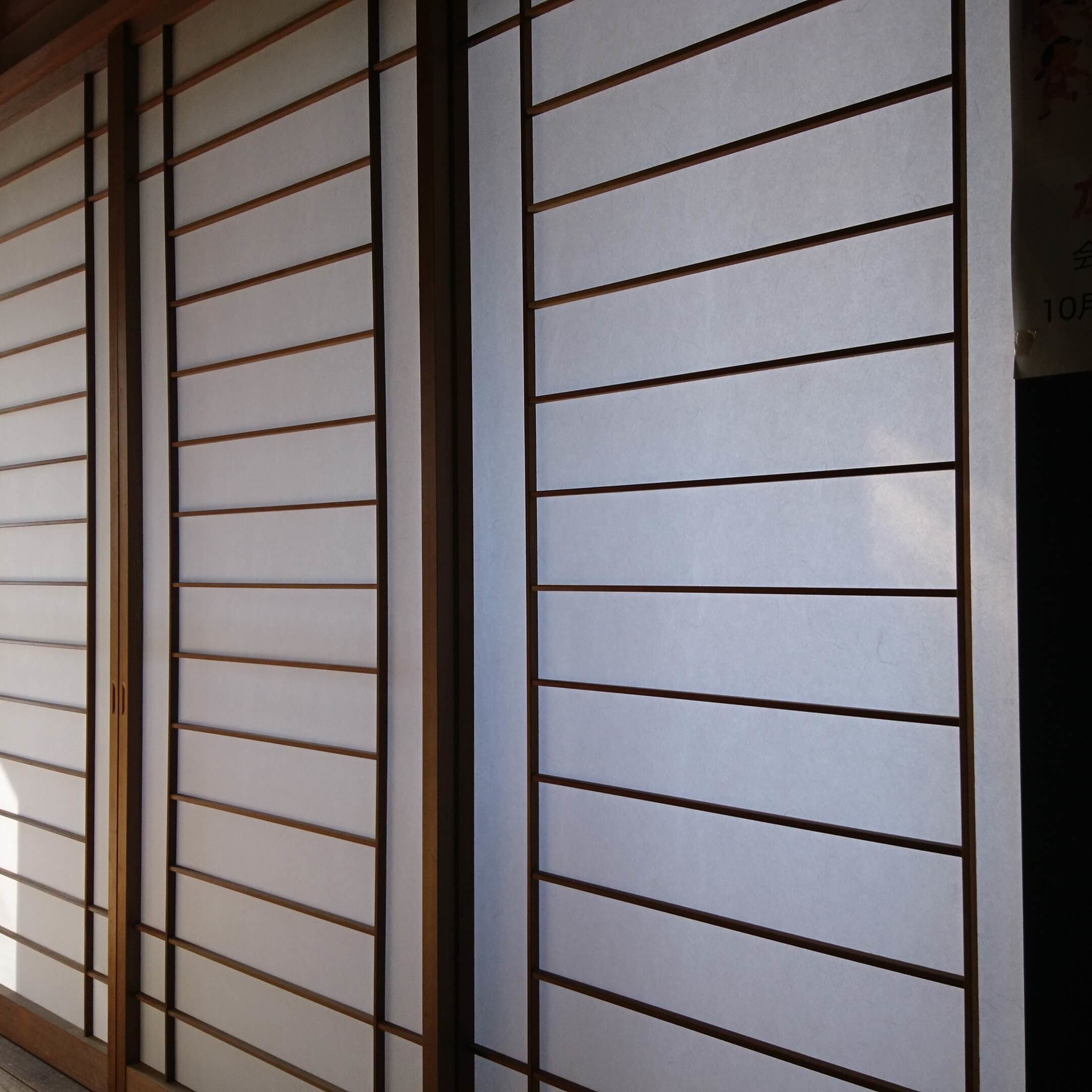 障子の貼替え 名古屋市中区 | 障子の貼替えなら建具修理の窓口名古屋市中区