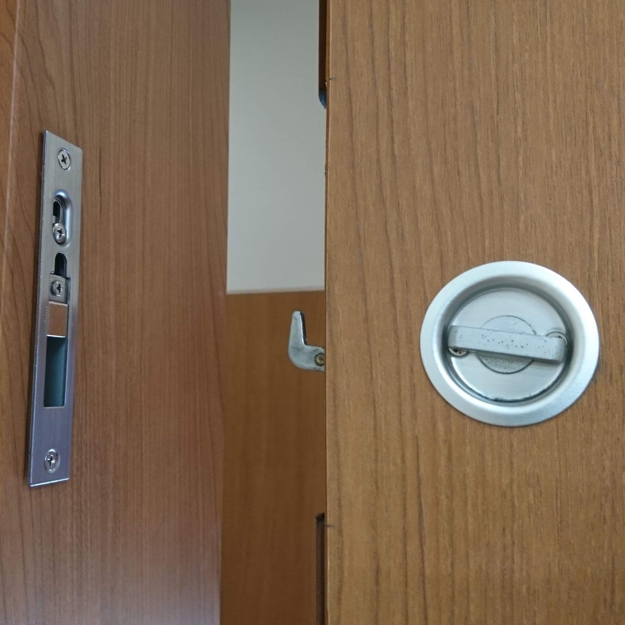 建具錠の新設・交換 名古屋市中区 | 建具錠の新設・交換なら建具修理の窓口名古屋市中区