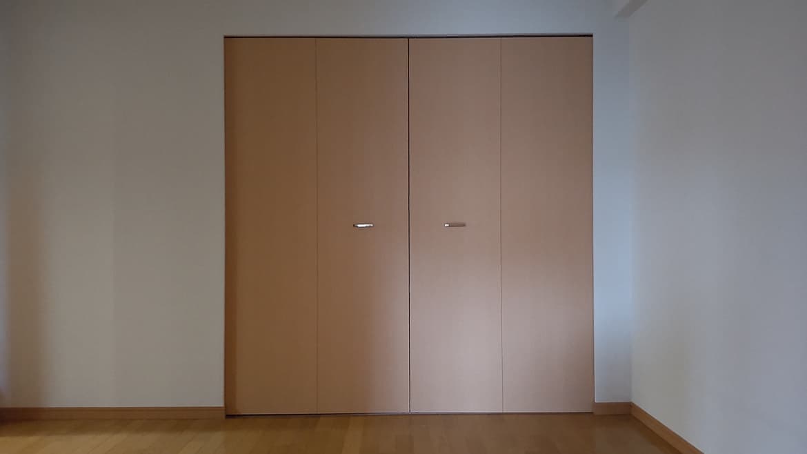 収納折戸新調 名古屋市中区 | 収納折戸新調なら建具修理の窓口名古屋市中区